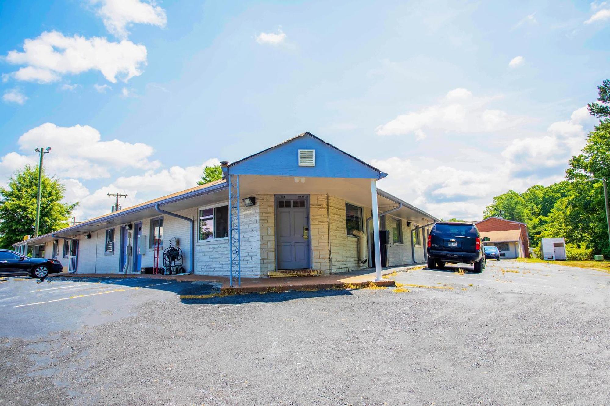 Oyo Inn Kernersville Exterior foto