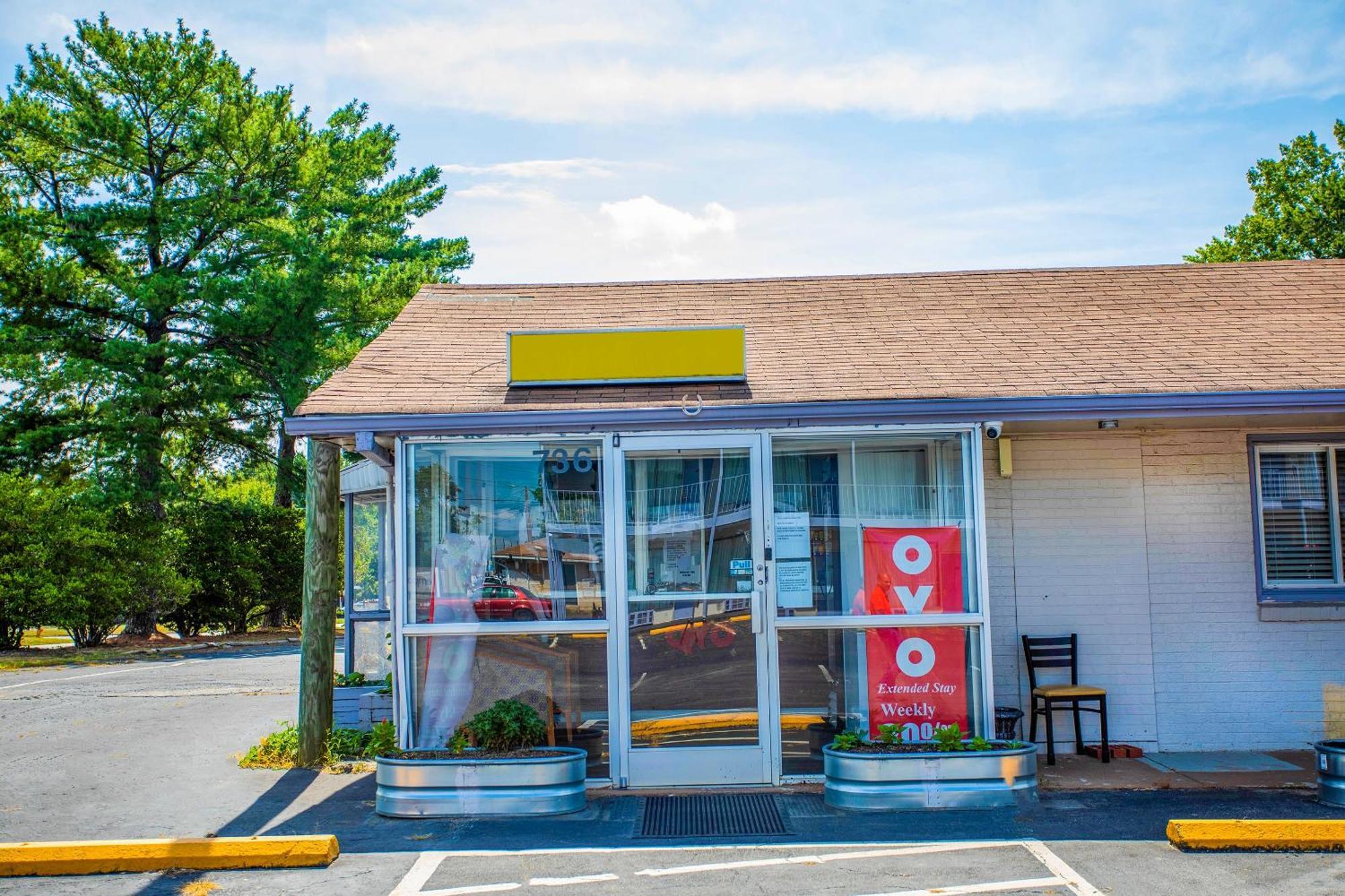 Oyo Inn Kernersville Exterior foto